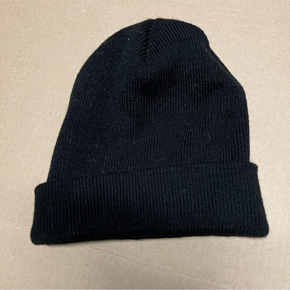 Carhartt Knit Cuffed Classic Beanie Hat Cap Black Winter Snow Outdoors Ski - Picture 2 of 5